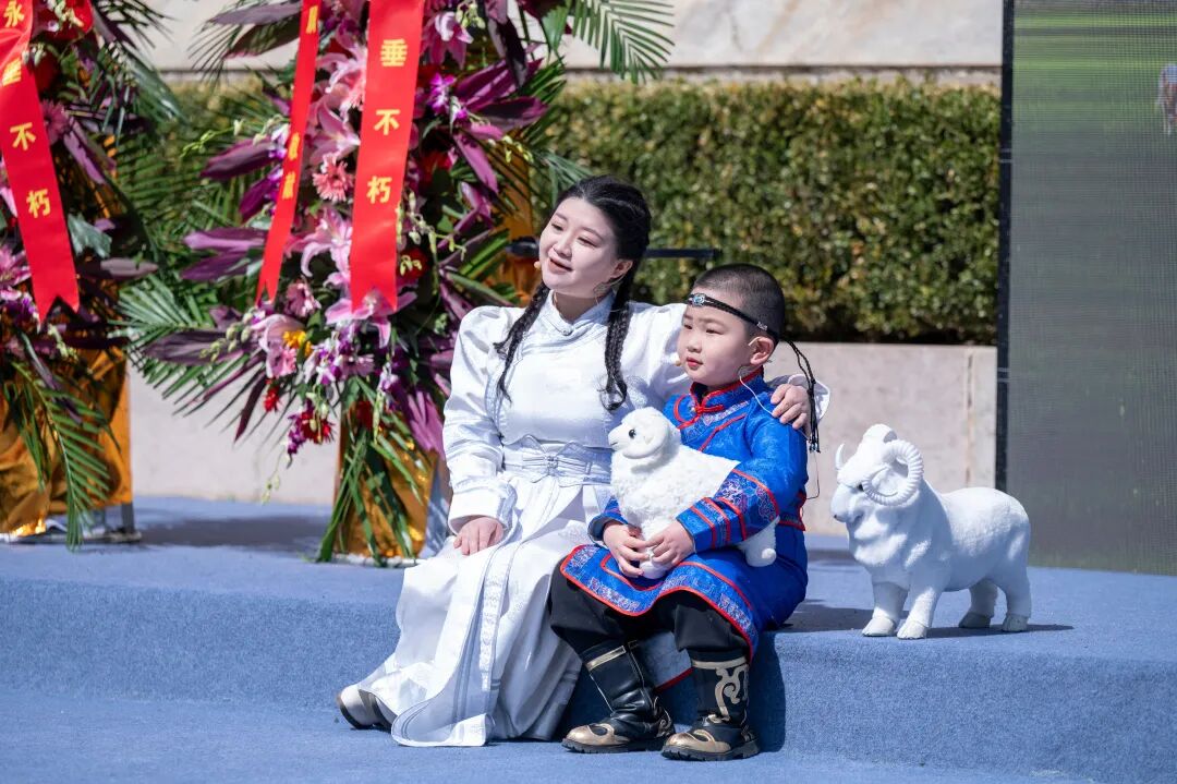 “缅怀先烈铸忠魂 铭记历史践实绩”延庆区第十届清明诗会圆满举办(图6)